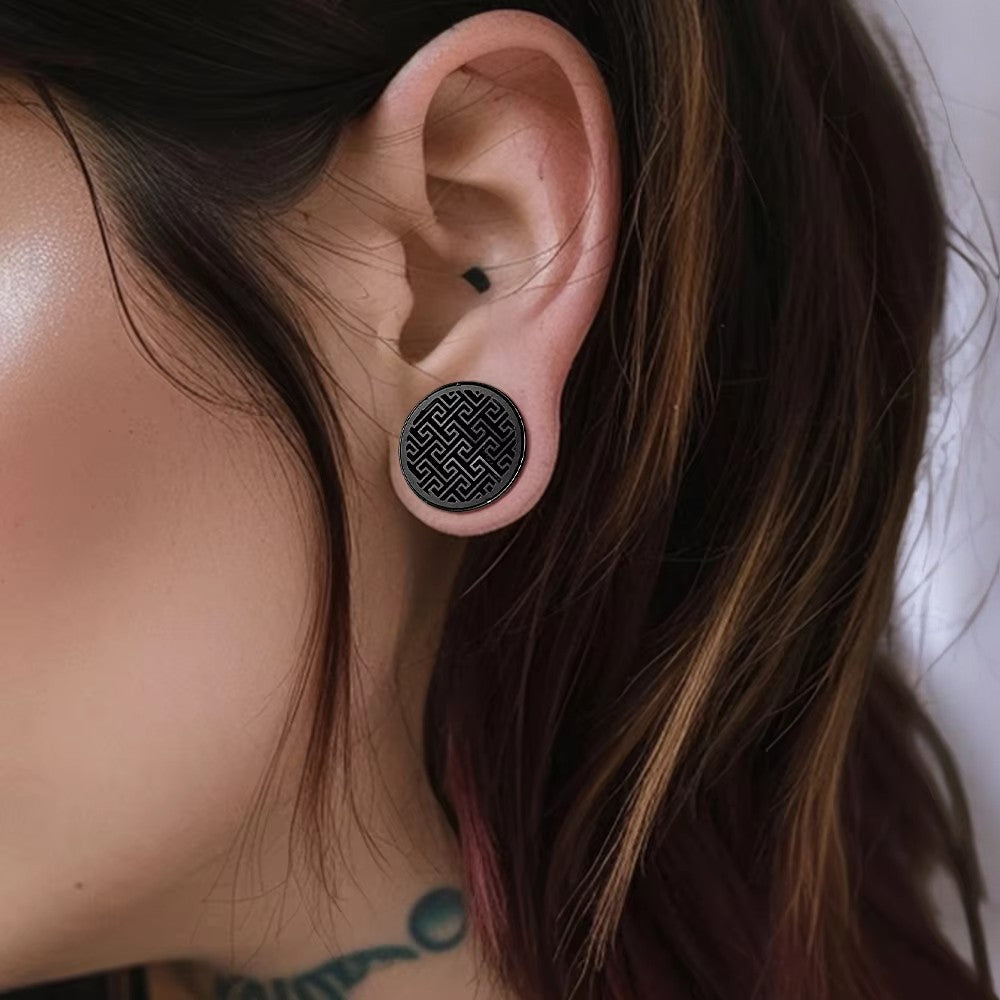 Patterned Plugs