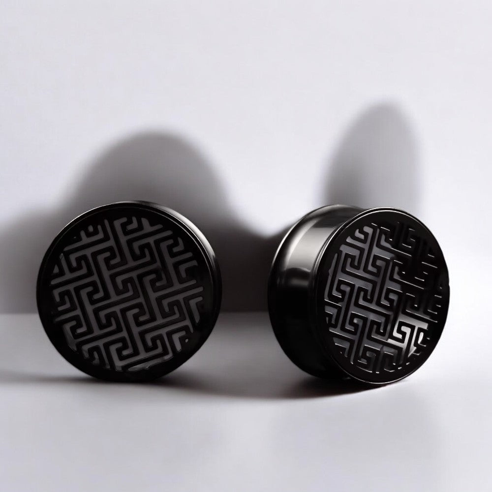 Patterned Plugs